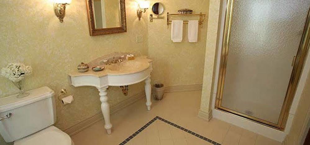 Historic Webster House Bed And Breakfast Inn Bay City Esterno foto