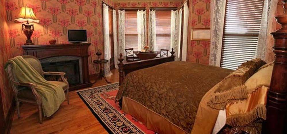 Historic Webster House Bed And Breakfast Inn Bay City Esterno foto